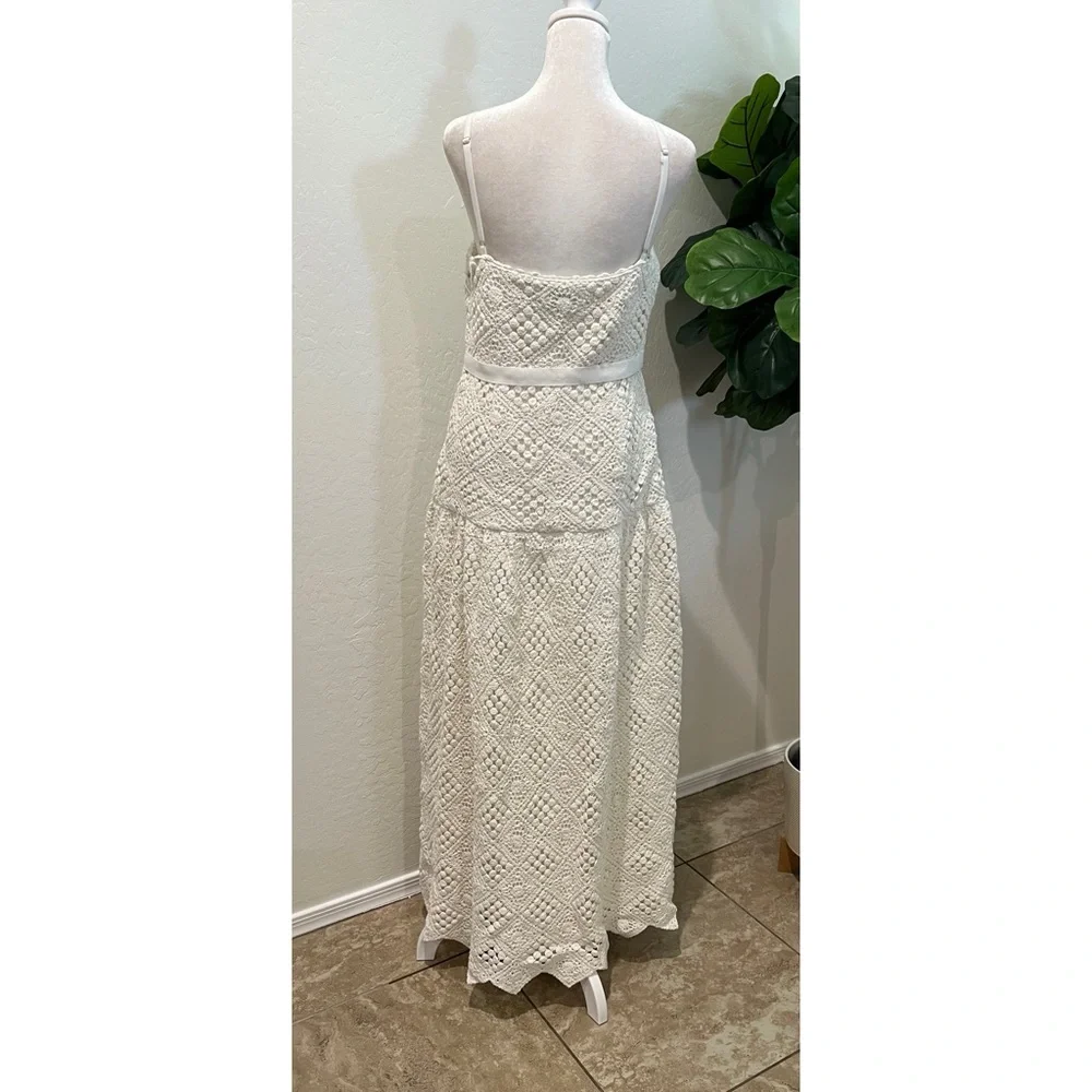 NEW Evangelina Crochet Maxi Dress
Saylor - Picture 6 of 12